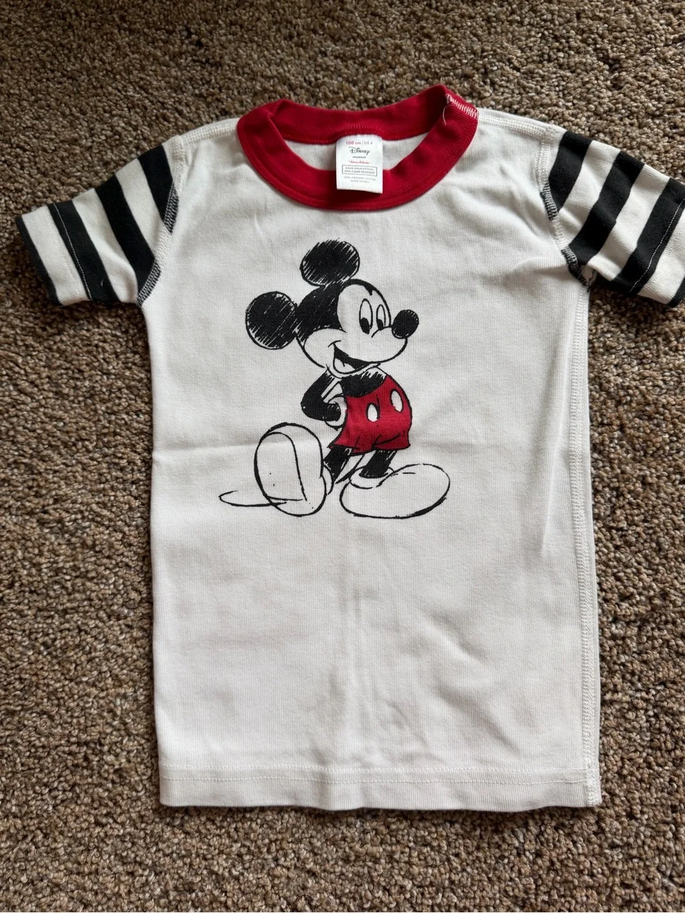 HANNA ANDERSSON Mickey Mouse Short Sleeve & Shorts Pajama Set